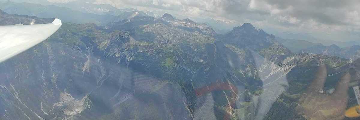 Flugwegposition um 10:20:07: Aufgenommen in der Nähe von Gemeinde Flachau, Österreich in 2431 Meter